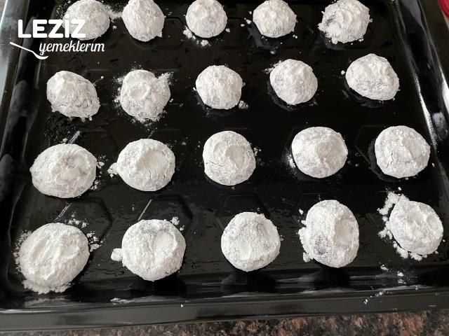 Kakaolu Çatlak Kurabiye (Browni Tadında)