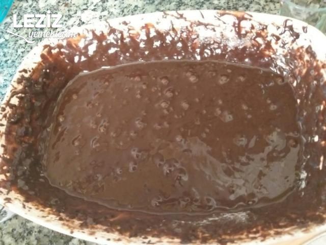 Tencerede Süpriz Fincan Kek