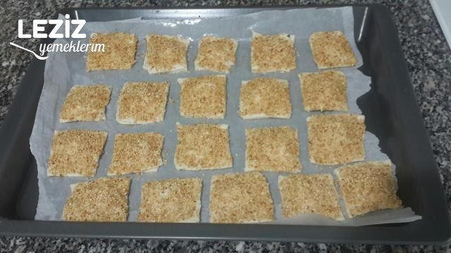 Simit Tadında Milföy Börek