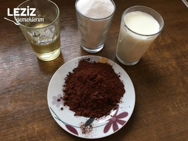 Büyük Borcamda Tam Kıvamında Islak Kek