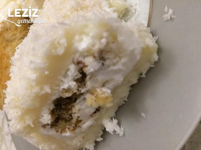 Cevizli Saray Sarması