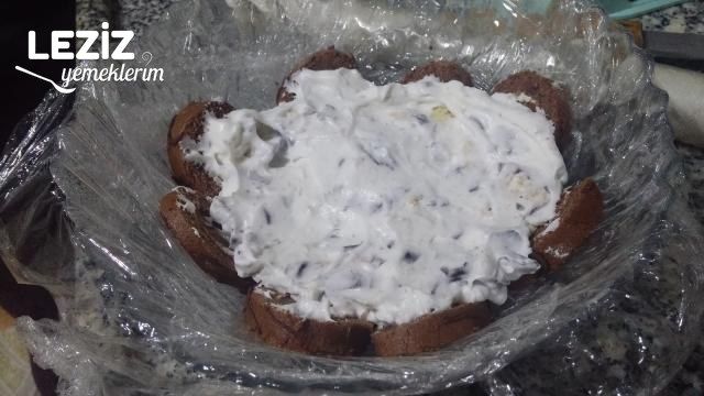 Şarlot Pasta (5 Dakikada)