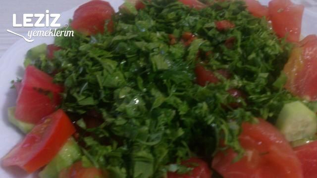Çoban Salata Yapımı