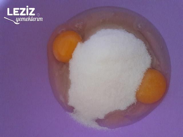 Havuçlu Cevizli Kek Nasıl Yapılır