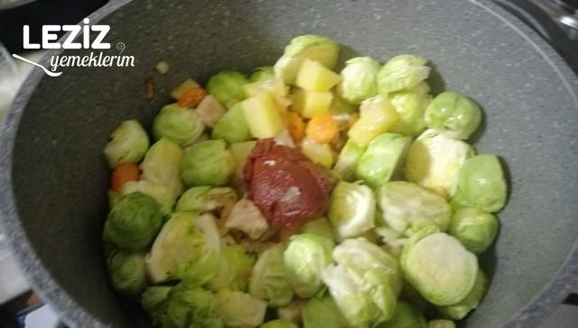 Tavuklu Brüksel Lahanası