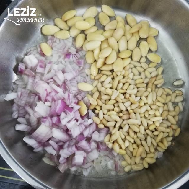 Nefis Perde Pilavı Tarifi