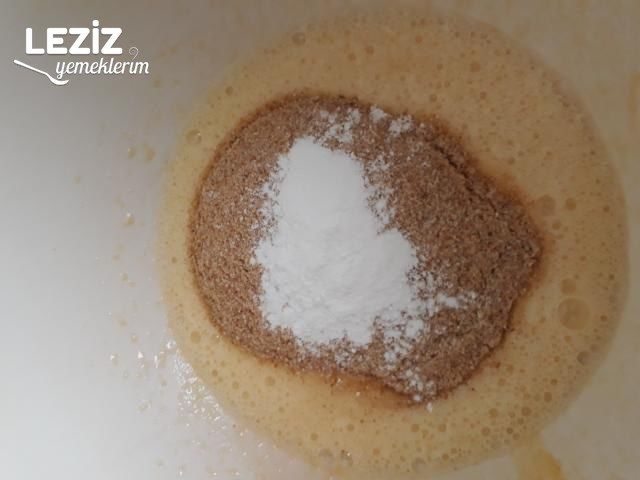 Kıbrıs Tatlısı (Yarım Saatte Hazır)