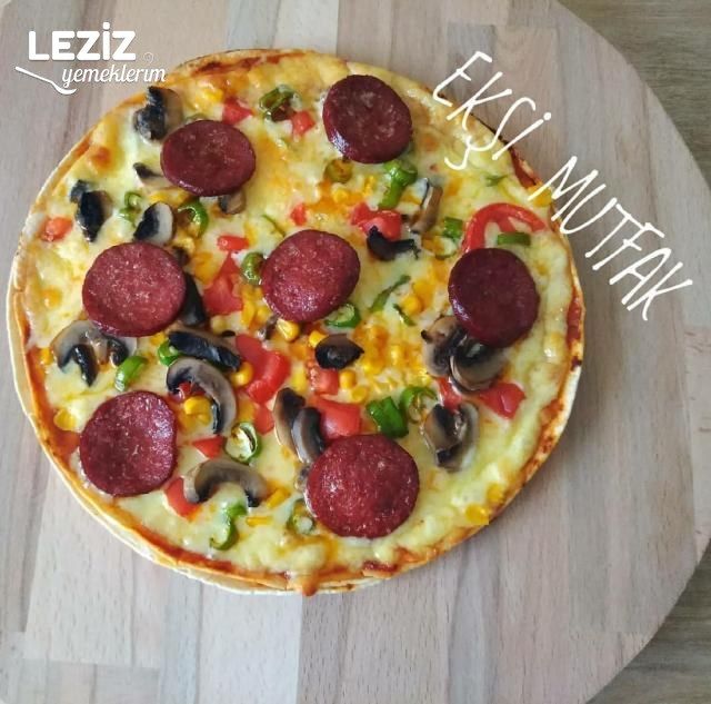 Pratik Lavaş Pizza
