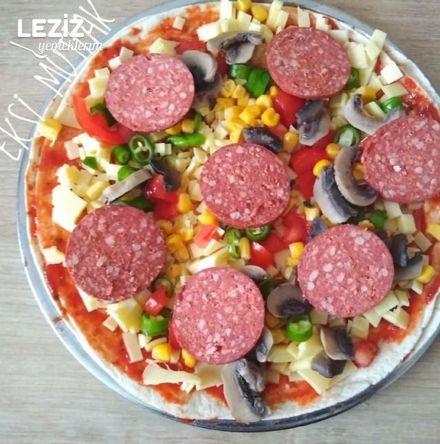 Pratik Lavaş Pizza