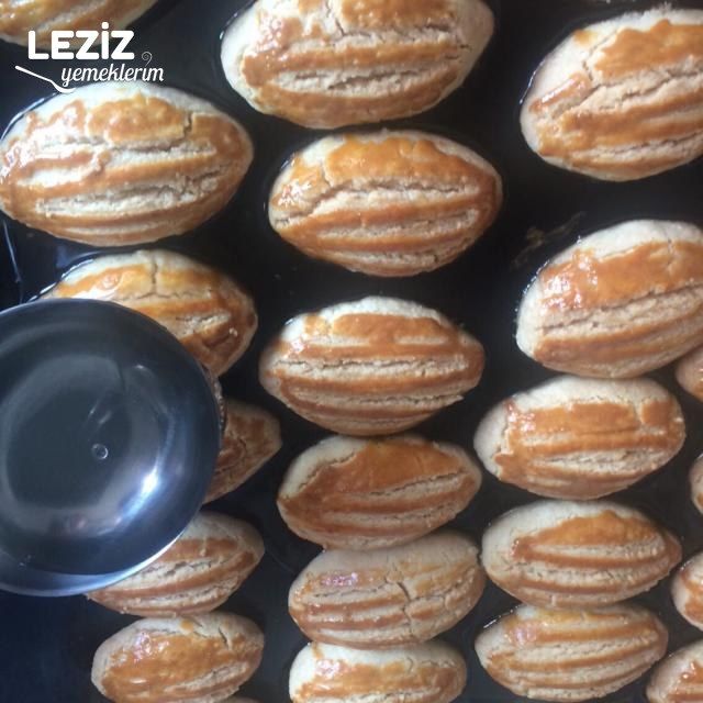 Hindistan Cevizli Şekerpare Nasıl Yapılır?