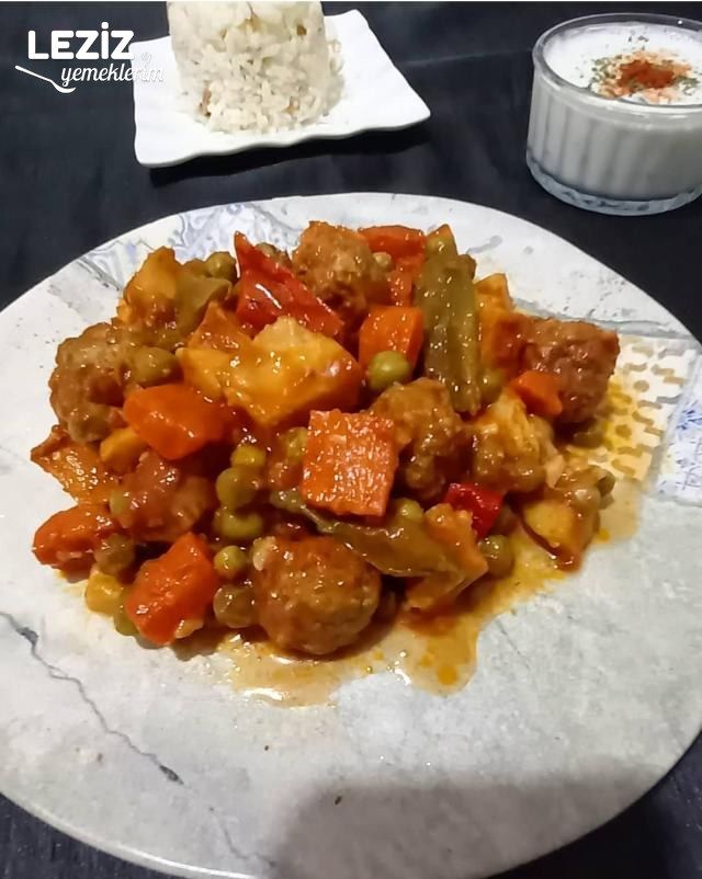 Sebzeli Köfte Tarifi