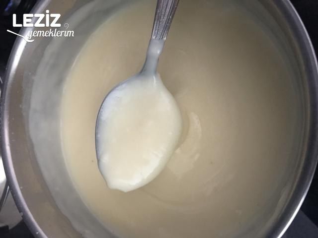 Baton Çilekli Sütlü Tatlı