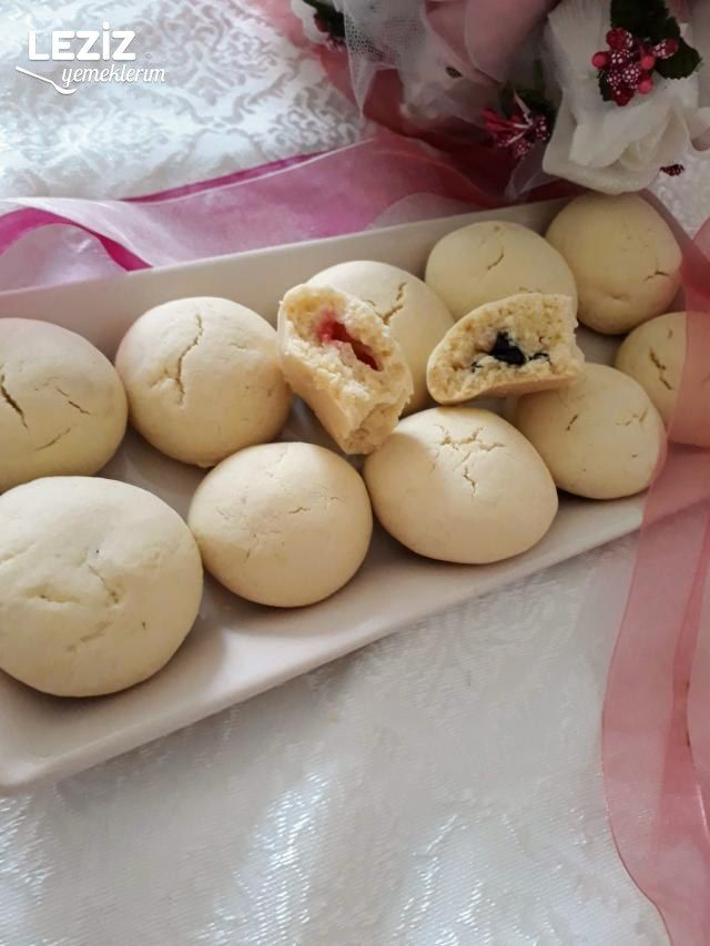 Sürpriz Kurabiye (Ağızda Dağılan Enfes Lezzet)
