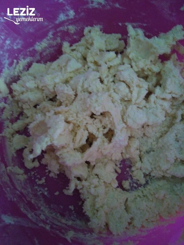 Nefis Çikolatalı Un Kurabiyesi