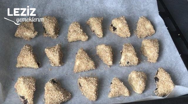 Tahinli Üzümlü Kurabiye