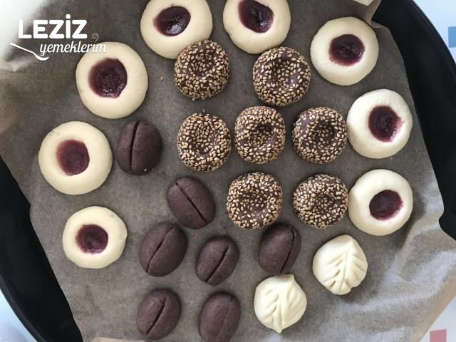 Tek Hamurdan 7 Şekil Kurabiye (Kalıpsız)
