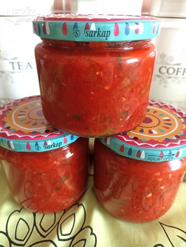 Pizzada Makarnada Kahvaltıda Kullanılan Ezme Domates Sosu