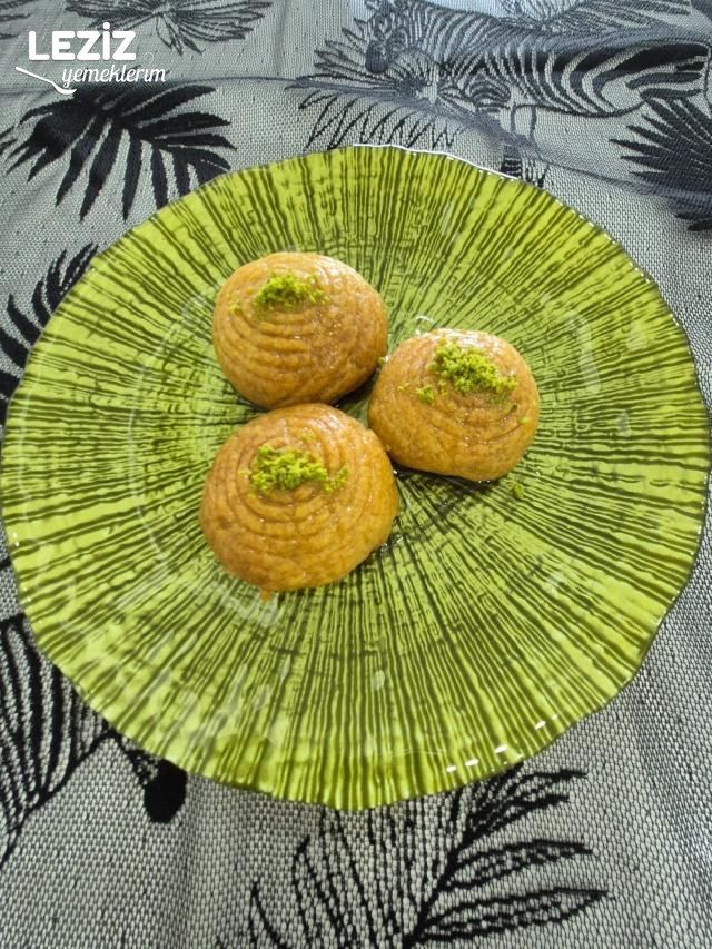 Pratik Bayram Tatlısı