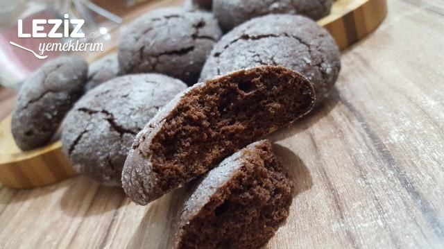 Çikolatalı Çatlak Kurabiye