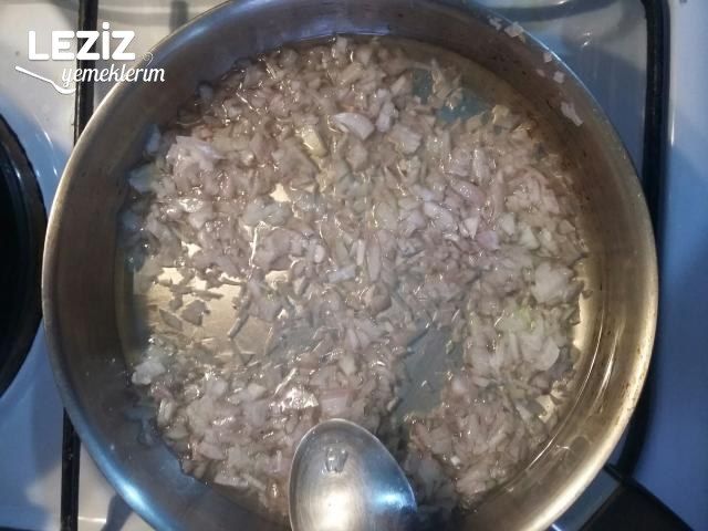 Kırmızı Mercimek Köftesi
