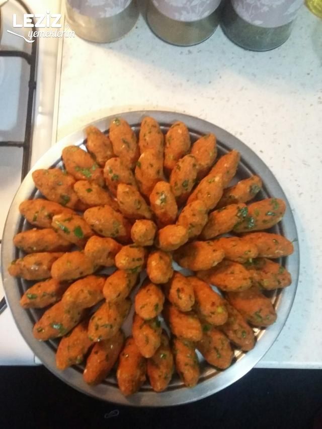 Kırmızı Mercimek Köftesi