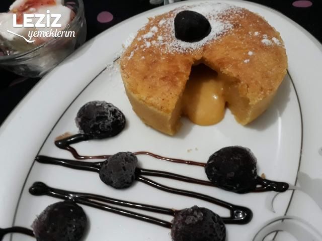 Karamel Soslu Beyaz Çikolatalı Sufle