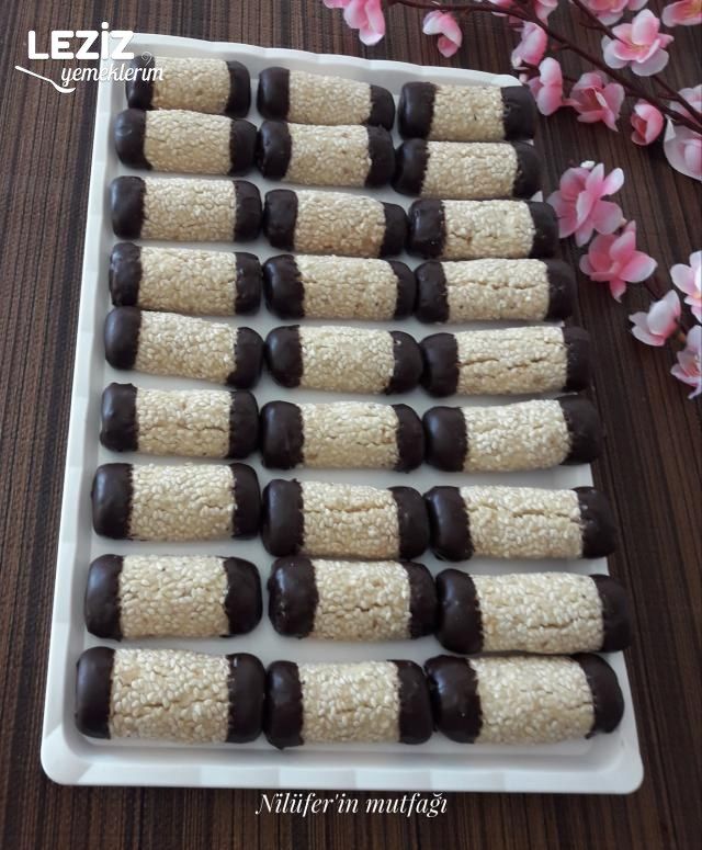 Tahinli Susamlı Kurabiye Tarifi