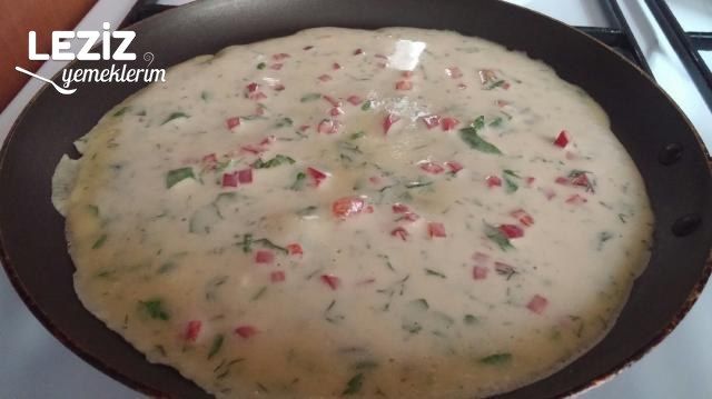 Sebzeli Peynirli Krep Tarifi