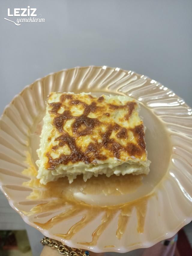 Fırın Makarna Beşamel Soslu
