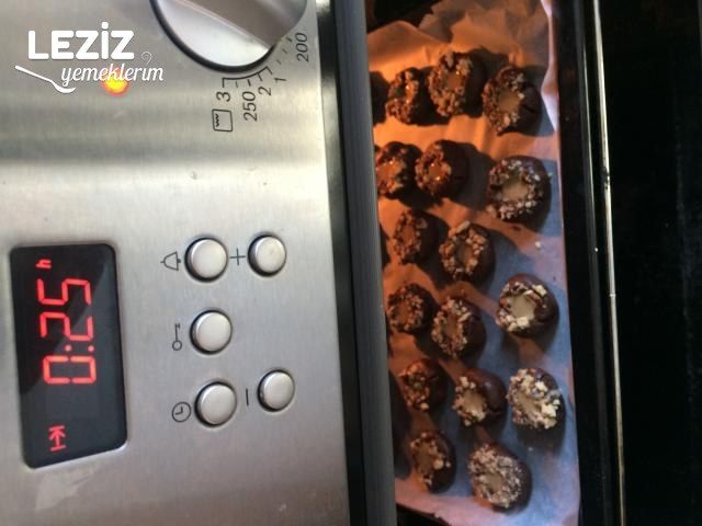 Ceviz Mantolu Kurabiye