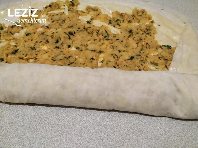 Pratik Patatesli Rulo Börek