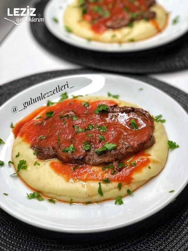 Patates Püre Eşliginde Soslu Antrikot