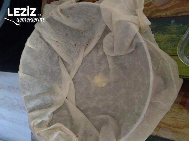 Tavada Kolay Pizza Börek