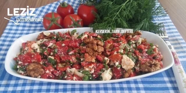 Kahvaltıya Köz Biberli Çökelekli Şahane Salata