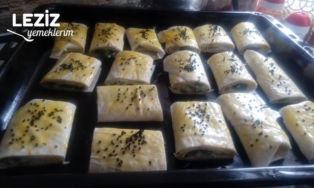 Pratik Peynirli Çıtır Börek