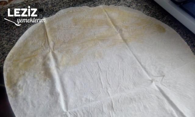 Pratik Peynirli Çıtır Börek