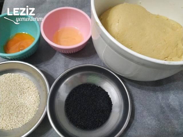 Bayatlamayan Tuzlu Kurabiye Nasıl Yapılmalı?