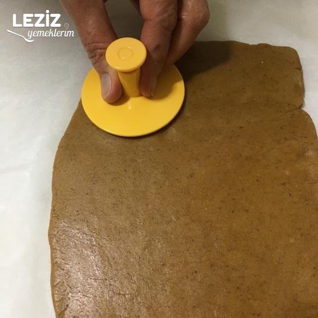 Zencefilli Kış Kurabiyesi Tarifi