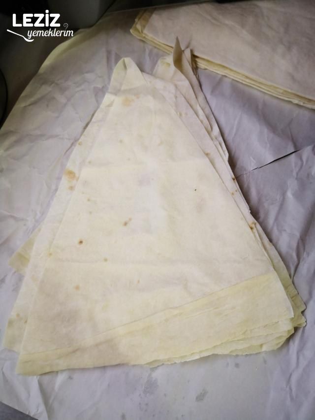 Paçanga Böreği Nasıl Yapılmalı?