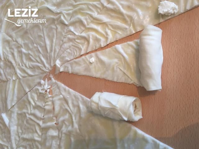 Yoğurtlu Kabarık Börek