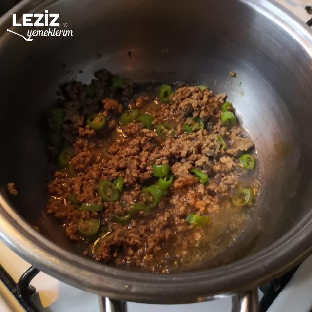 Kıymalı Tel Şehriye Çorbası Tarifi