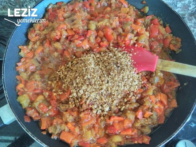 Kışlık Patlıcan Salatası