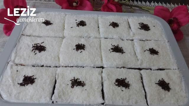 Kolay Kedidili Pastası Tarifi