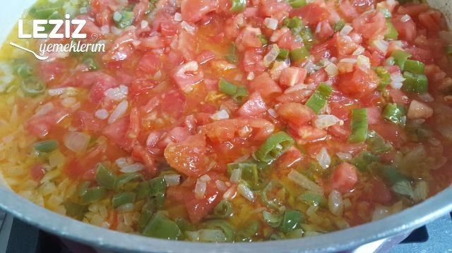 Nefis Acılı Domatesli Bulgur Pilavı (Tam Ölçü)