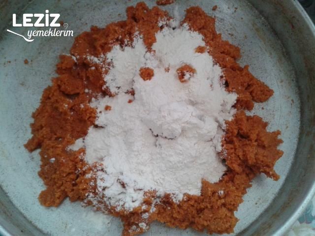 Ekşili Köfte Yapılışı