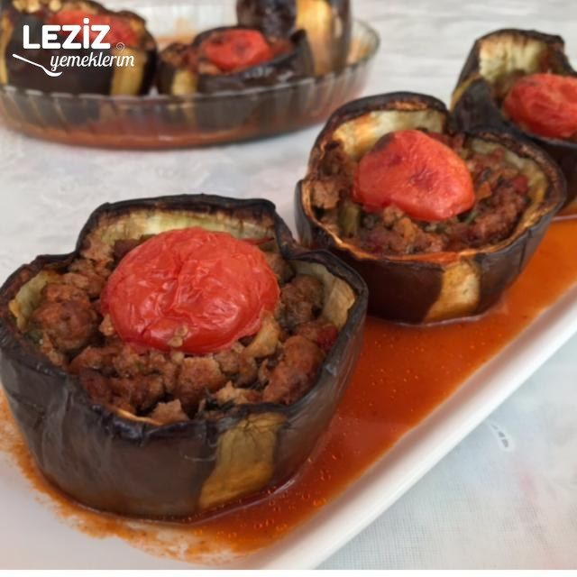 Fırında Bostan (Tombul) Patlıcanlı Karnıyarık