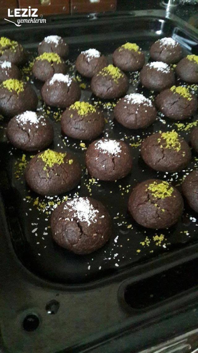 Leziz Kakaolu Islak Kurabiye