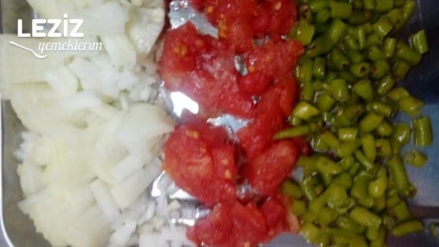 Fırında Közlenmiş Patlıcan Yemeği