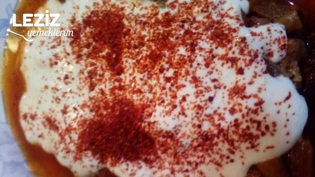 Fırında Közlenmiş Patlıcan Yemeği