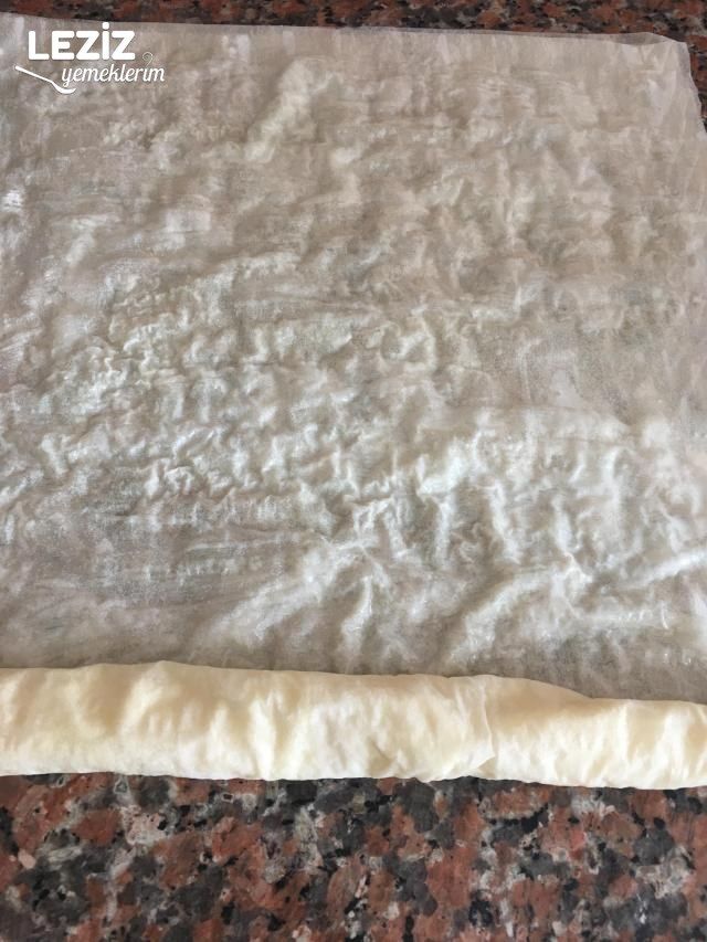 Baklava Yufkasından Çıtır Börek